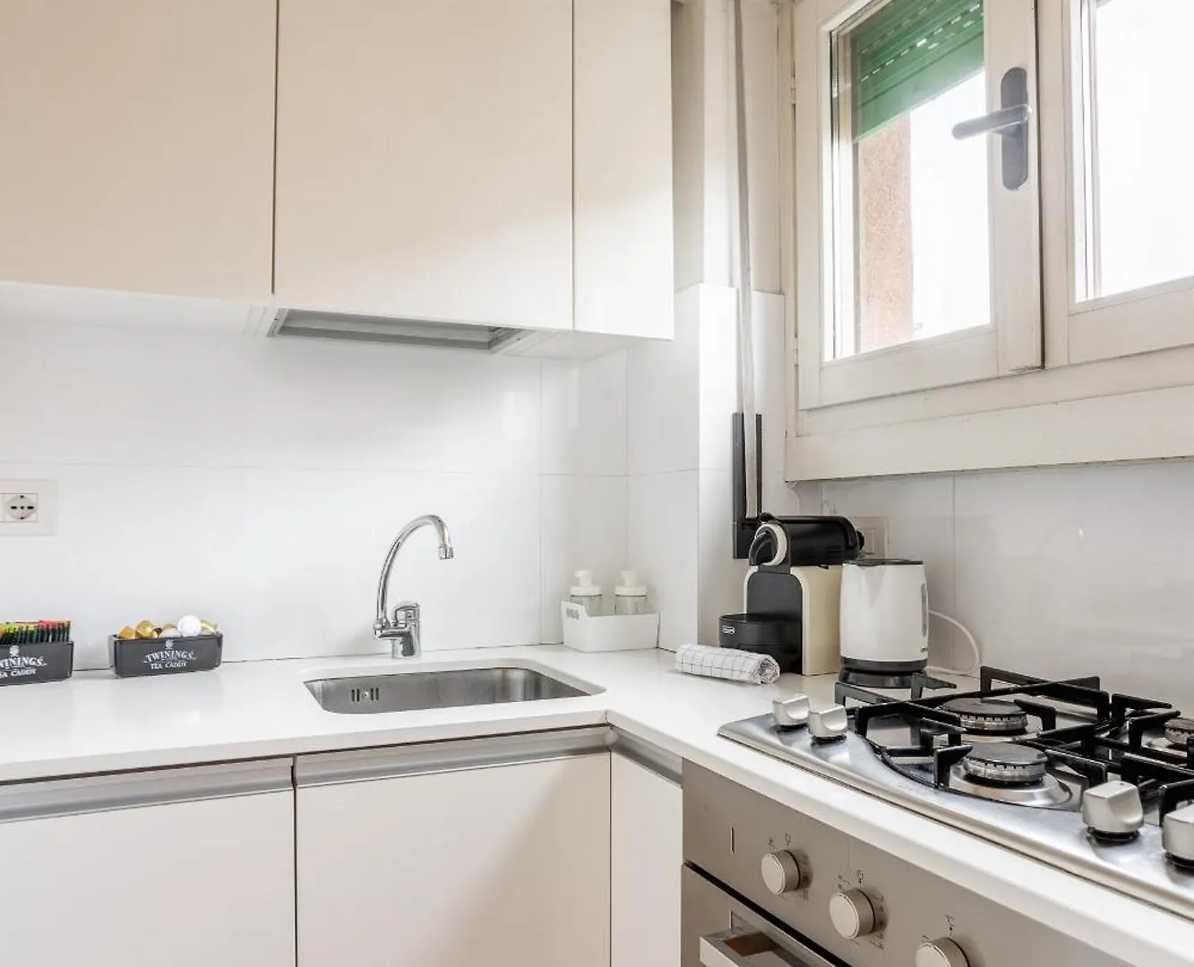 Ospedale Niguarda - Privacy In Apt Con Terrazza ミラノ 0*,